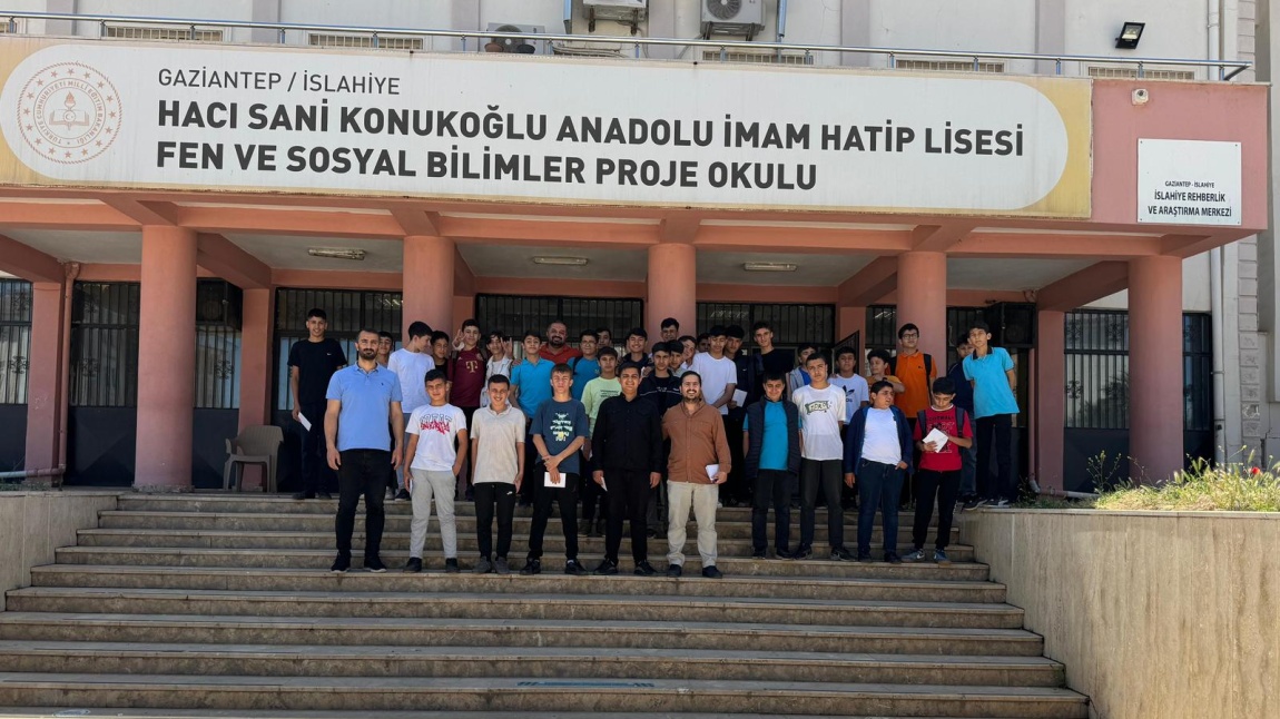İlçemizin Hacı Sani Konukoğlu Anadolu İmam Hatip Lisesi'ne Ziyaretimiz